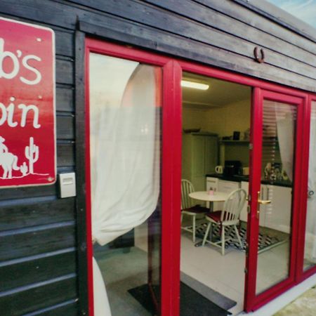 Bob'S Cabin Galway Exterior foto