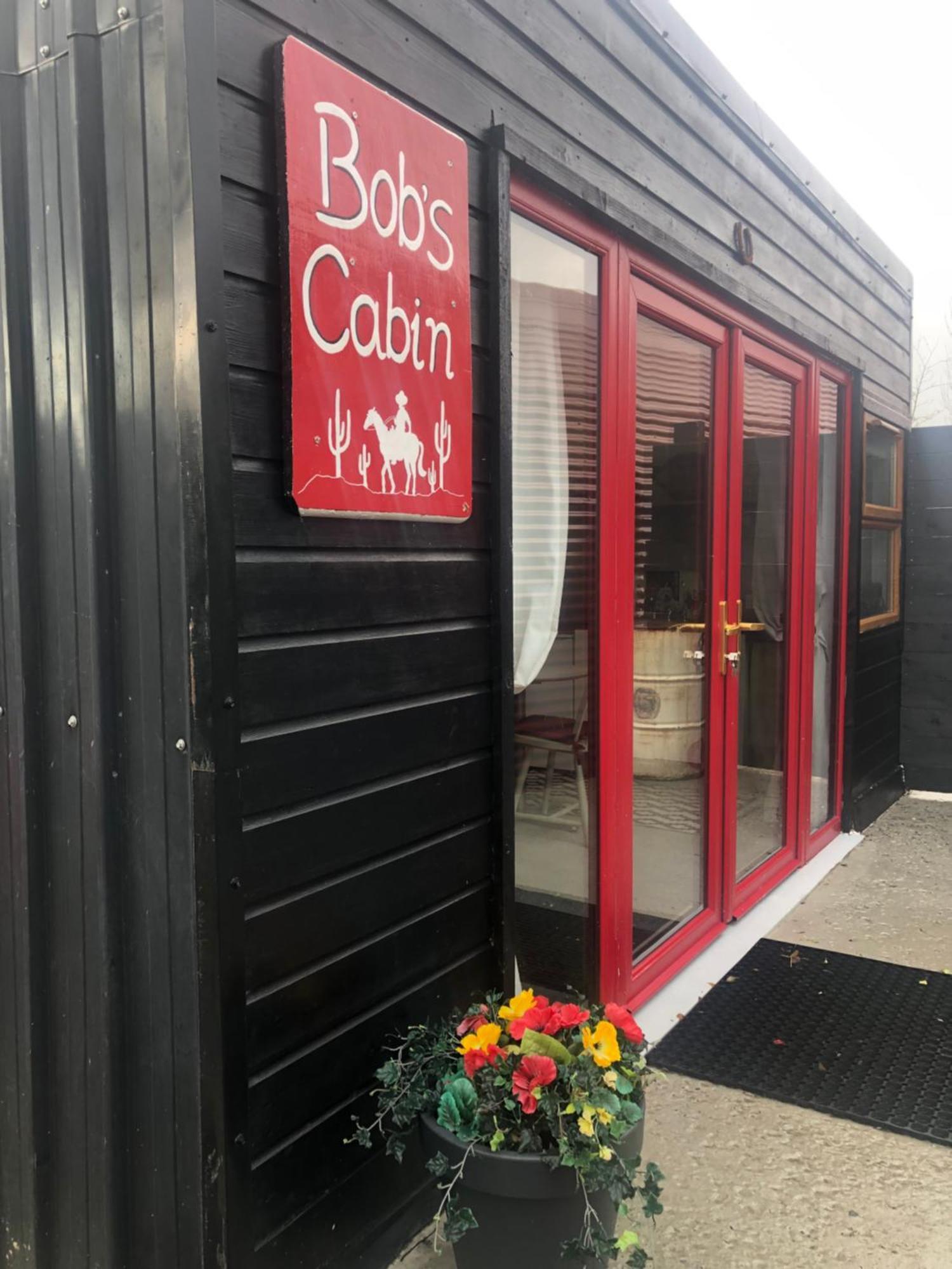 Bob'S Cabin Galway Exterior foto